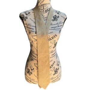 Tino Cosma Tie